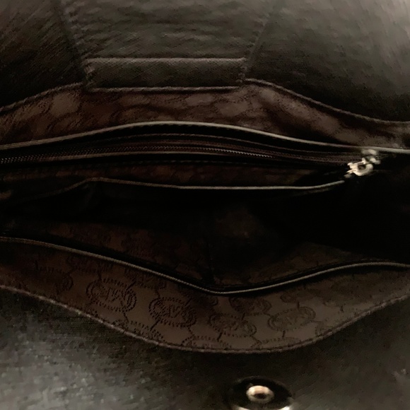 Authentic Large Michael Kors Hamilton Tote - Picture 4 of 4